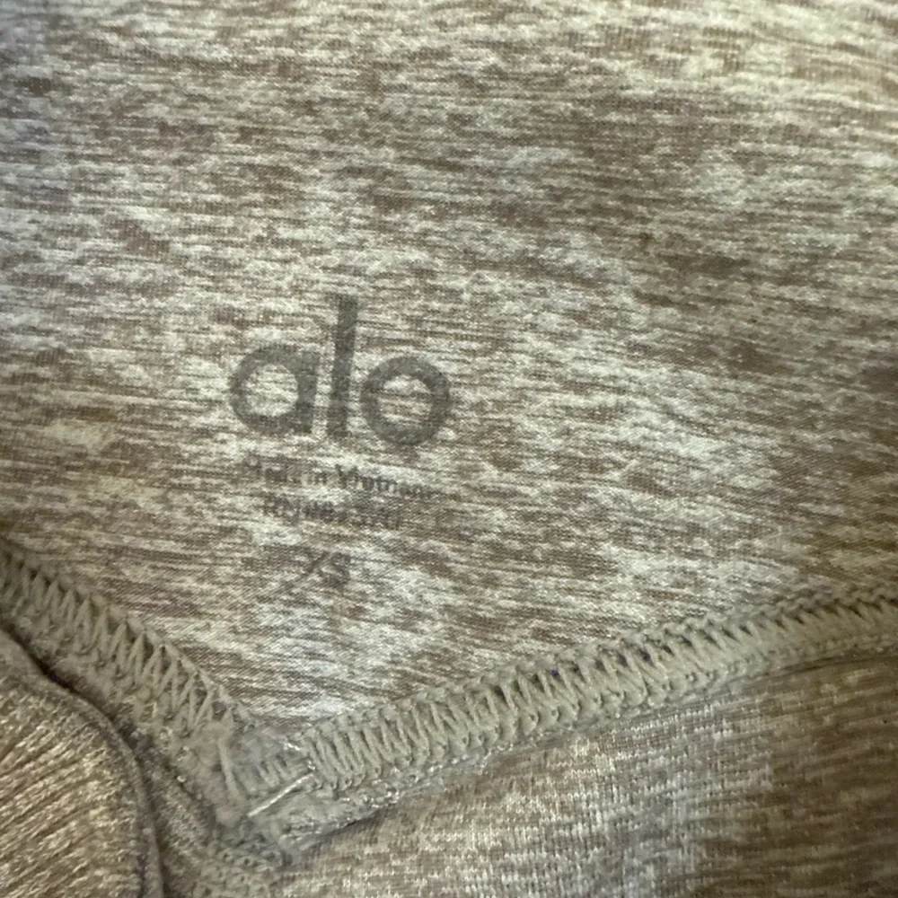 ALO Yoga Heather Light Brown Goddess Ribbed Leggings Ruched Hi-Rise - Size XS
